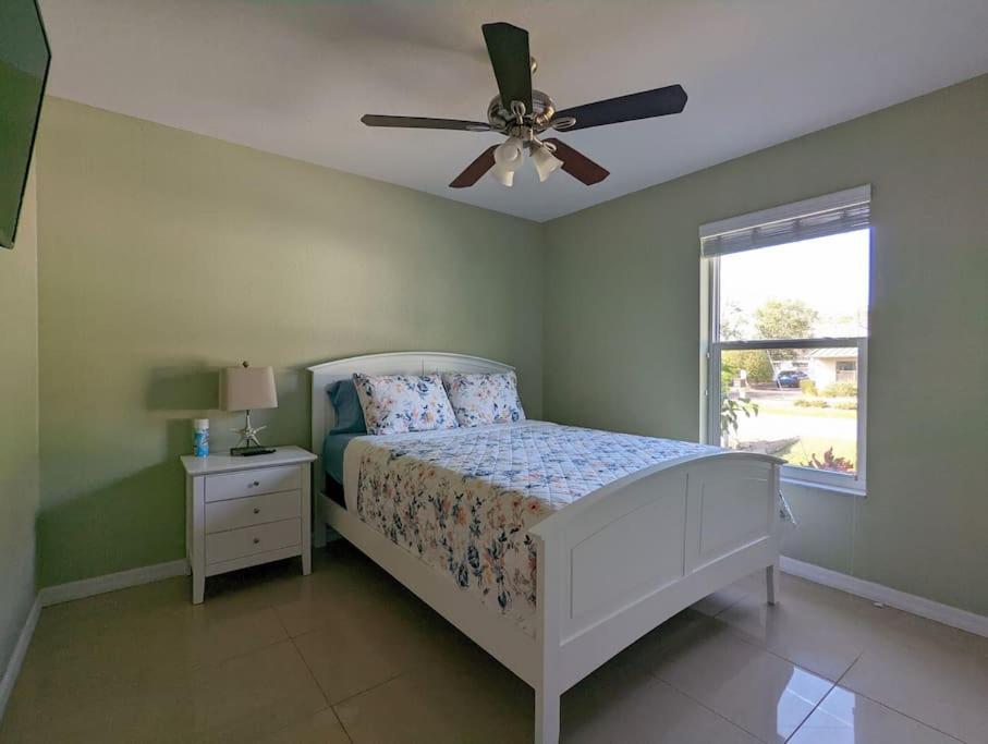 3Bed & 2Bath Property Couple Minutes From Siesta Key Beach & Downtown Sarasota Eksteriør bilde