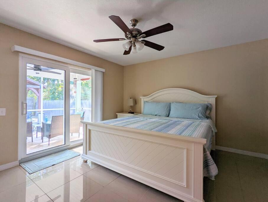 3Bed & 2Bath Property Couple Minutes From Siesta Key Beach & Downtown Sarasota Eksteriør bilde