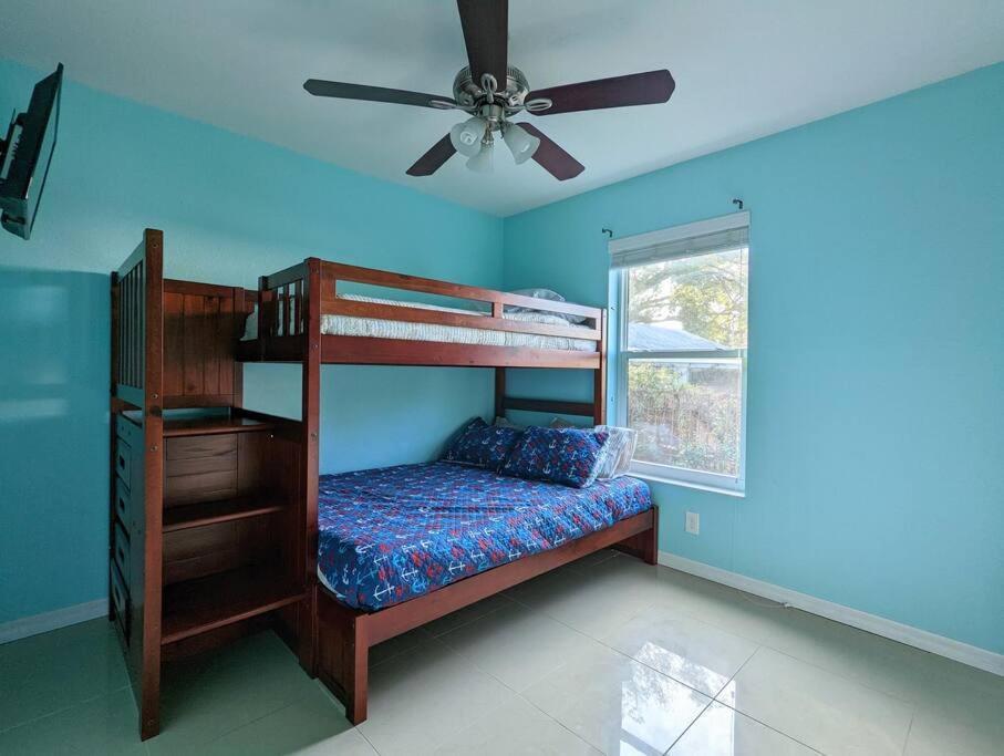 3Bed & 2Bath Property Couple Minutes From Siesta Key Beach & Downtown Sarasota Eksteriør bilde